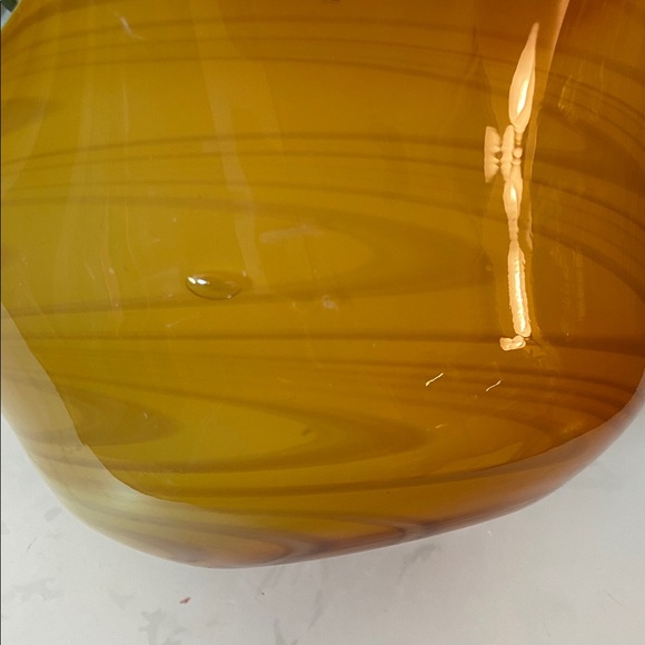 Beautiful Art Glass HandBlown Scalloped Edge Swirl Centerpiece Bowl Vase Tan - Picture 7 of 8